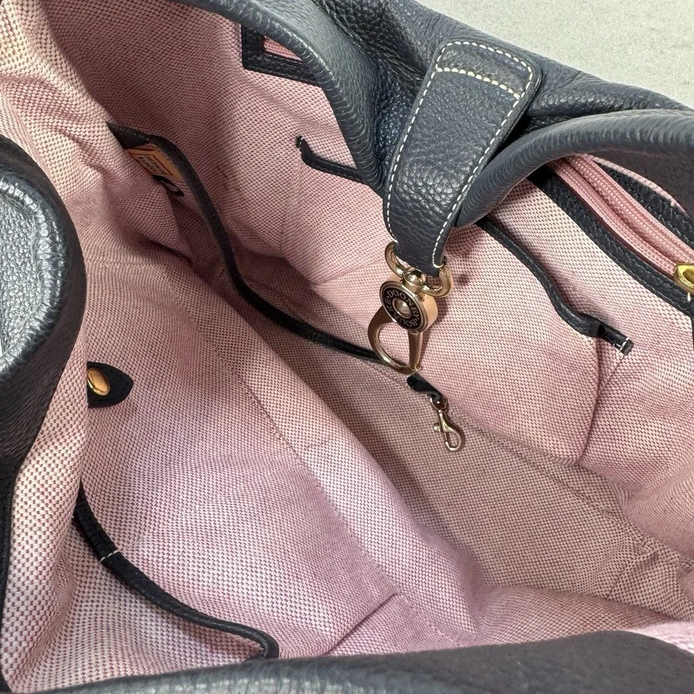 Dooney & Bourke‎ Hobo Logo Lock Shoulder Bag Black Pebble W/ Wallet Gold Tone